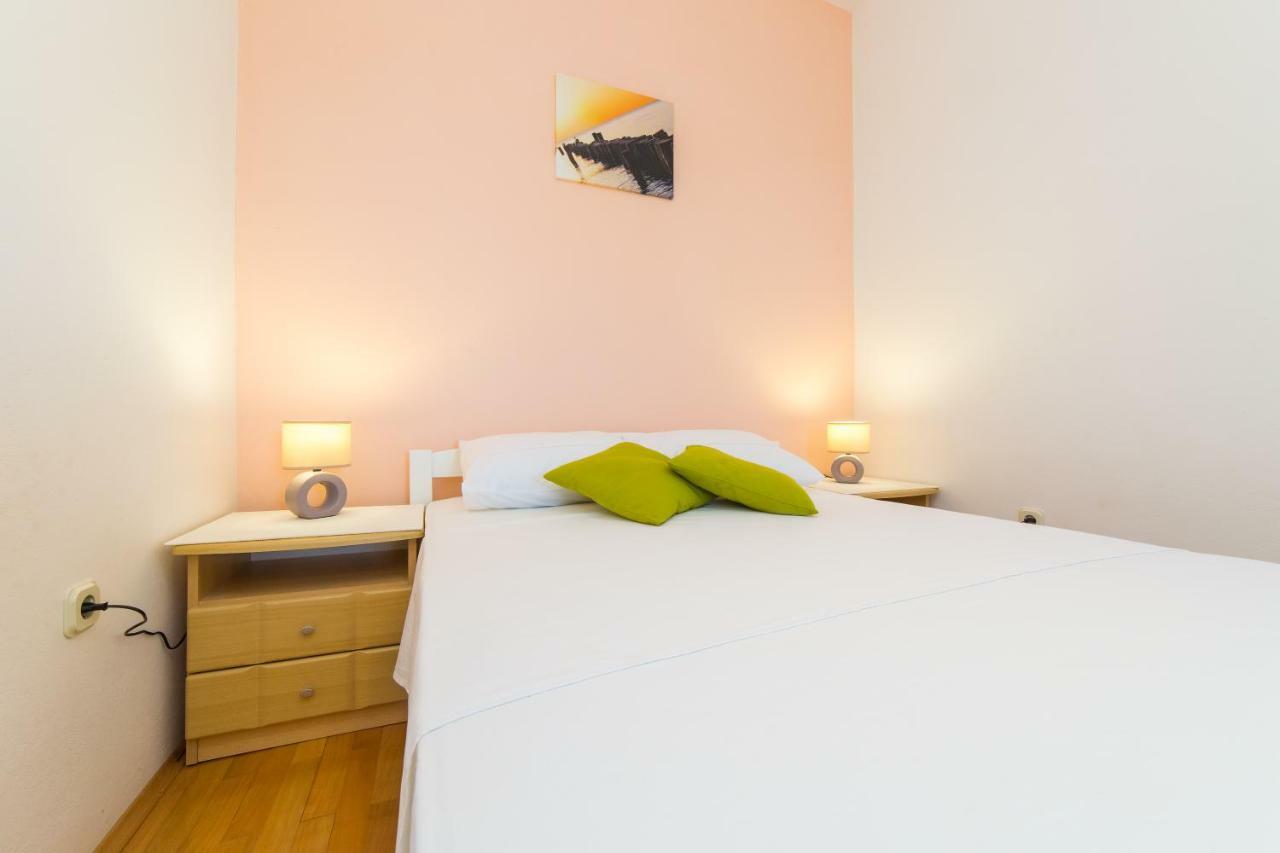 Guest House Pelja Plano Экстерьер фото